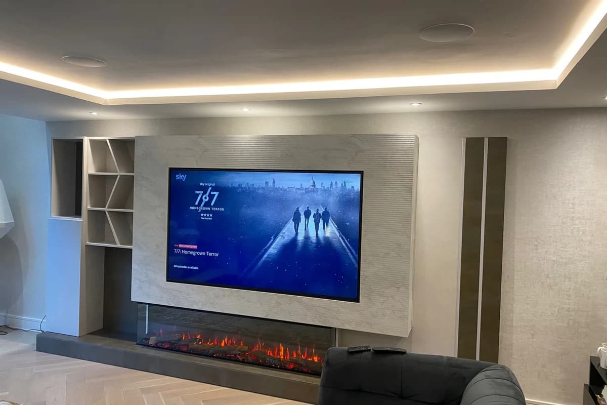 Modern bespoke kitchen